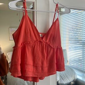 coral flowy tank top! size small